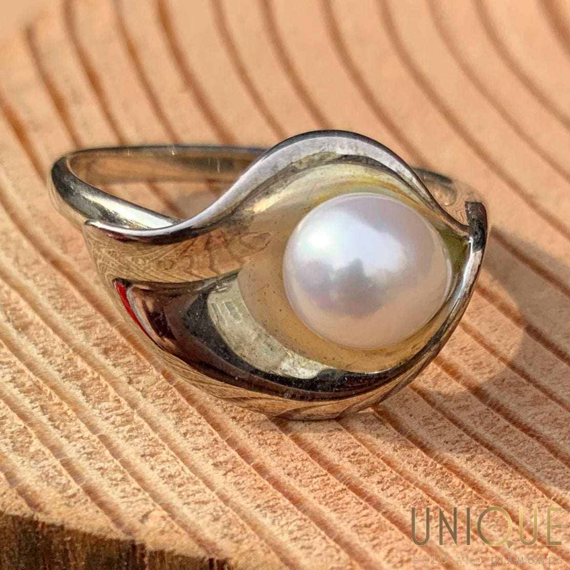 Thin Silver Leaf Pearl Woodland Ring - Your Charm R2592 – Artisan Look